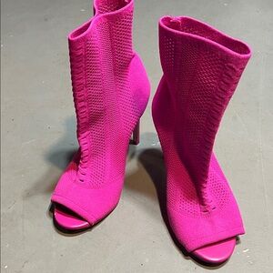 Aldo Fuchsia Heeled Ankle Boots